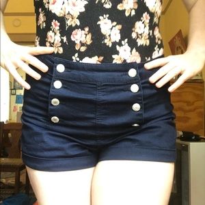 Almost Famous Sailor Shorts | Size 13